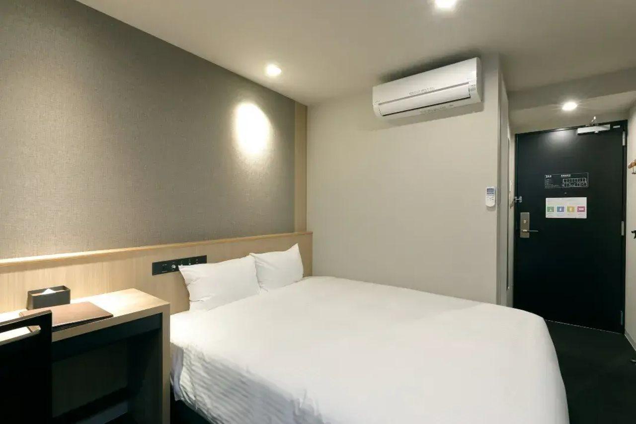 At Inn Hotel Toyotashi Eki Toyota  Eksteriør bilde